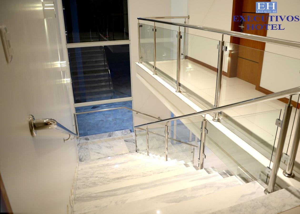 קרוז אלטה Executivos Hotel מראה חיצוני תמונה